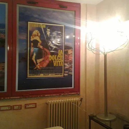 Apartament Mare *